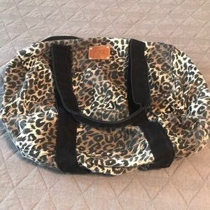 Leopard VS Duffel